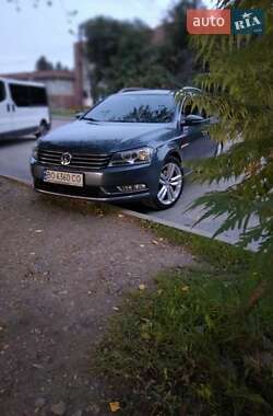 Універсал Volkswagen Passat 2012 в 