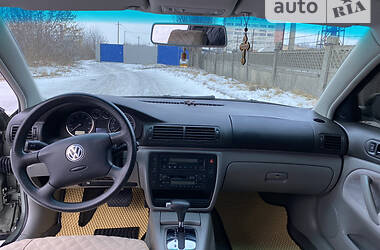Седан Volkswagen Passat 2002 в Прилуках