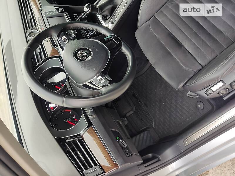 Універсал Volkswagen Passat 2017 в Вараші фото 50 Універсал Volkswagen Passat 2017 в Вараші