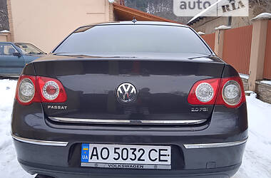 Седан Volkswagen Passat 2007 в Виноградове