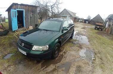 Универсал Volkswagen Passat 1997 в Любешове