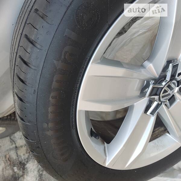 Універсал Volkswagen Passat 2017 в Вараші фото 71 Універсал Volkswagen Passat 2017 в Вараші