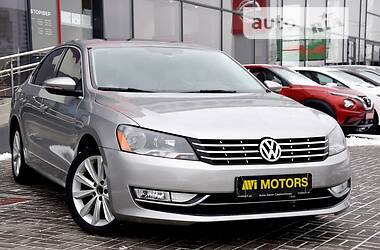 Седан Volkswagen Passat 2012 в Киеве