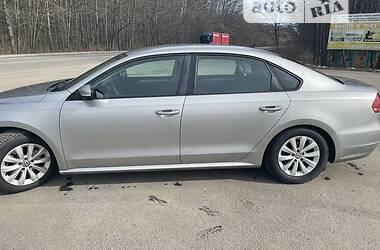 Седан Volkswagen Passat 2012 в Виннице