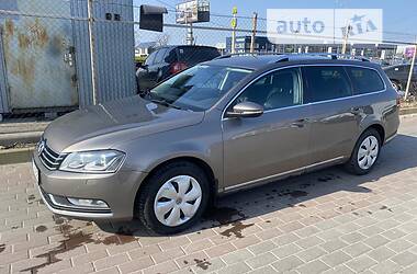 Универсал Volkswagen Passat 2011 в Киеве