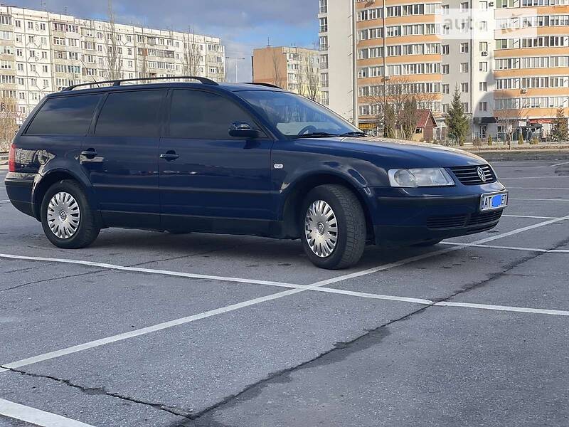 Універсал Volkswagen Passat 2000 в Івано-Франківську