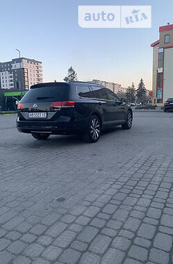 Універсал Volkswagen Passat 2016 в Івано-Франківську