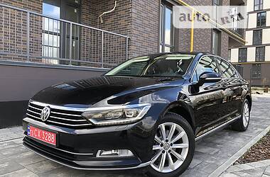 Седан Volkswagen Passat 2018 в Львове