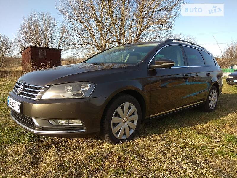 Універсал Volkswagen Passat 2013 в Томашполі