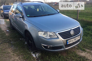 Универсал Volkswagen Passat 2010 в Рахове