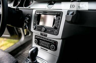 Седан Volkswagen Passat 2011 в 