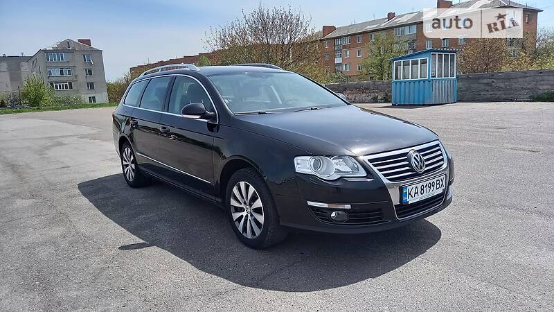 Универсал Volkswagen Passat 2010 в Тульчине