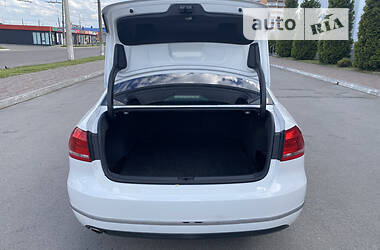 Седан Volkswagen Passat 2014 в 