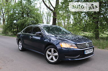 Седан Volkswagen Passat 2012 в Виннице