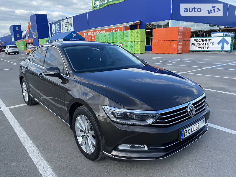 Седан Volkswagen Passat 2017 в 