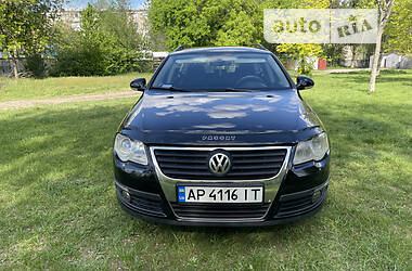 Універсал Volkswagen Passat 2006 в Запоріжжі