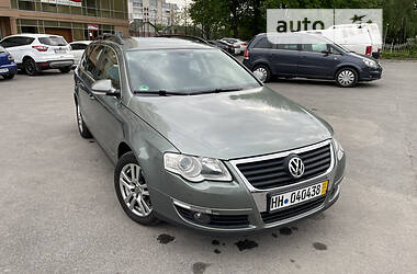 Универсал Volkswagen Passat 2006 в Житомире