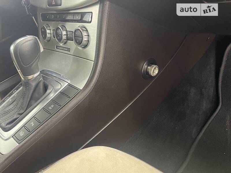Универсал Volkswagen Passat 2012 в Виноградове