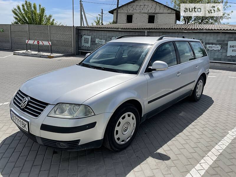 Универсал Volkswagen Passat 2004 в Виннице