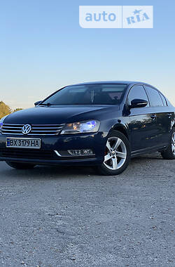 Седан Volkswagen Passat 2011 в Хмельницькому