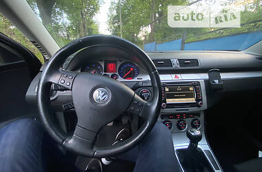 Универсал Volkswagen Passat 2008 в Черновцах