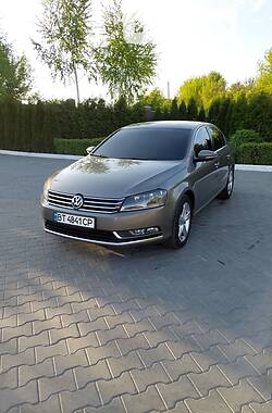 Седан Volkswagen Passat 2011 в Підволочиську