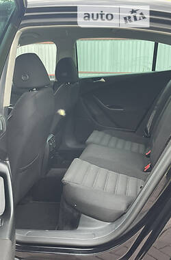 Седан Volkswagen Passat 2008 в 