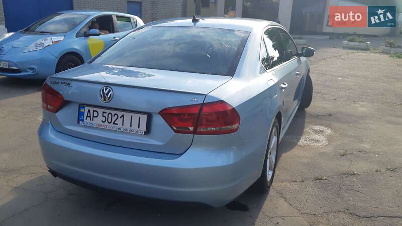 Седан Volkswagen Passat 2013 в Одессе