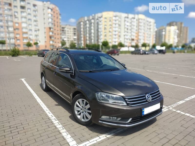 Универсал Volkswagen Passat 2012 в Виннице