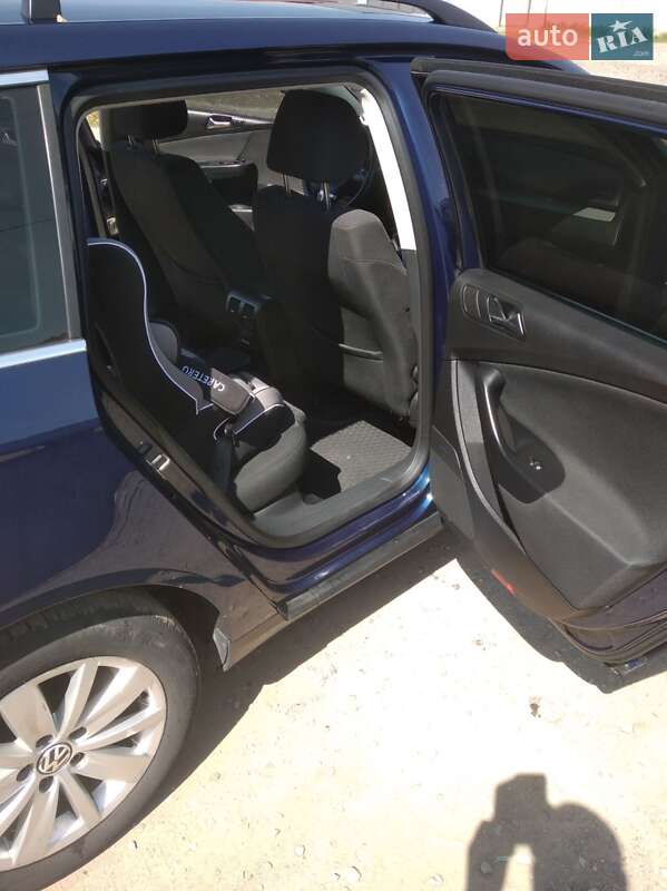 Универсал Volkswagen Passat 2009 в Виноградове