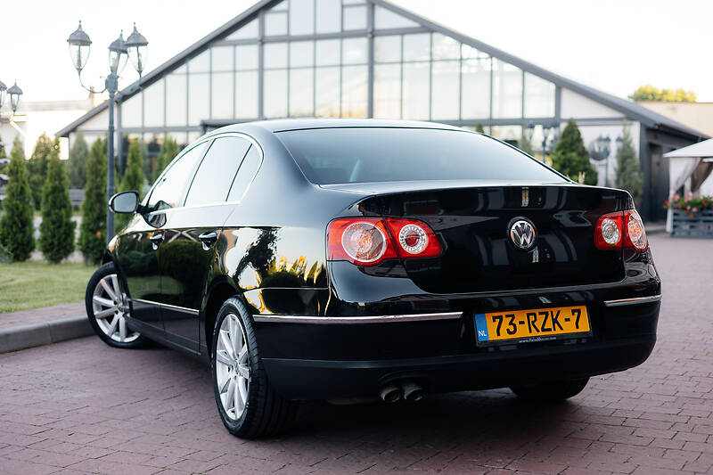 Седан Volkswagen Passat 2008 в Стрые
