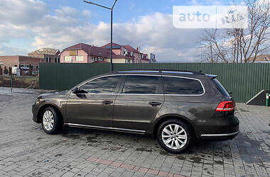 Универсал Volkswagen Passat 2012 в Мукачево