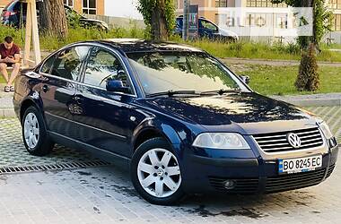 Седан Volkswagen Passat 2003 в 