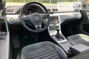 Универсал Volkswagen Passat 2011 в 
