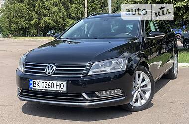 Универсал Volkswagen Passat 2011 в 