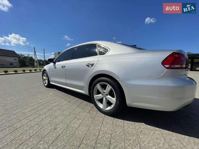 Седан Volkswagen Passat 2012 в Дрогобичі