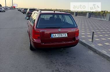 Универсал Volkswagen Passat 2000 в Киеве