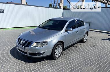 Седан Volkswagen Passat 2007 в Одессе