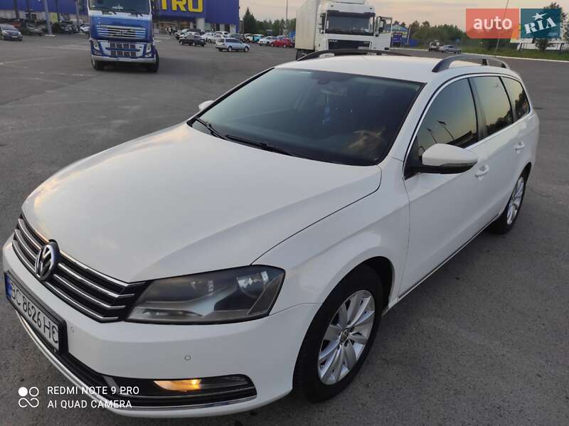Универсал Volkswagen Passat 2012 в Львове