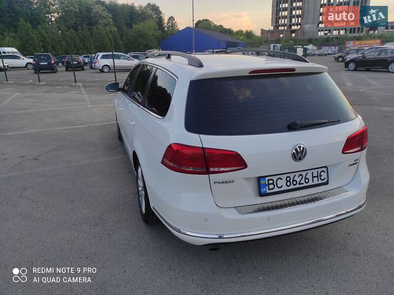 Универсал Volkswagen Passat 2012 в Львове