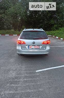 Универсал Volkswagen Passat 2012 в Бродах