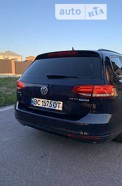 Універсал Volkswagen Passat 2017 в Львові