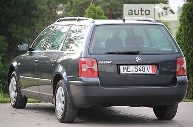 Универсал Volkswagen Passat 2001 в Бучаче