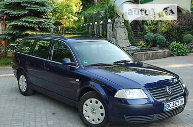 Универсал Volkswagen Passat 2002 в Дрогобыче