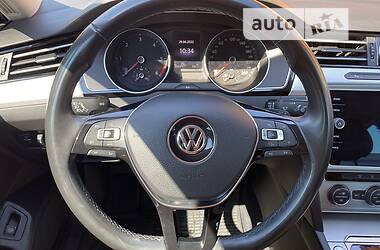 Седан Volkswagen Passat 2018 в Хусте