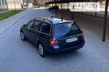 Універсал Volkswagen Passat 2001 в Одесі