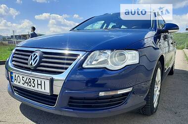 Универсал Volkswagen Passat 2009 в Хусте