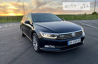 Універсал Volkswagen Passat 2015 в 