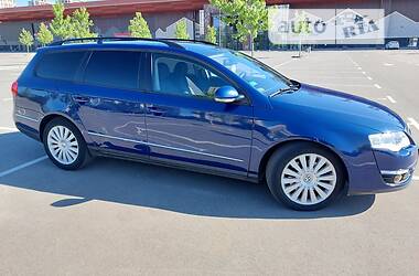 Универсал Volkswagen Passat 2006 в Киеве