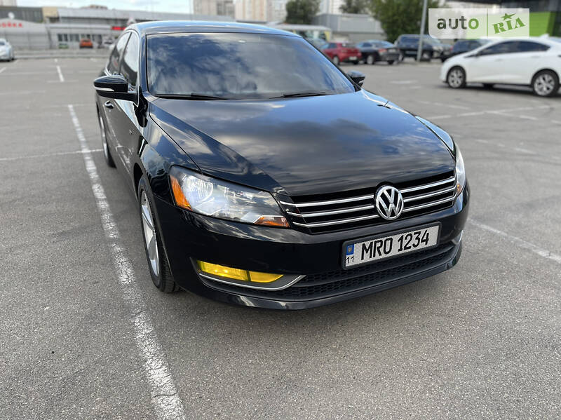 Седан Volkswagen Passat 2015 в Киеве